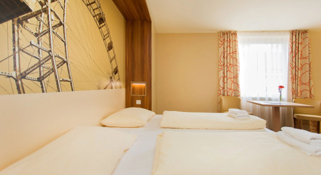 Standard Single room JUFA Hotel Wien City