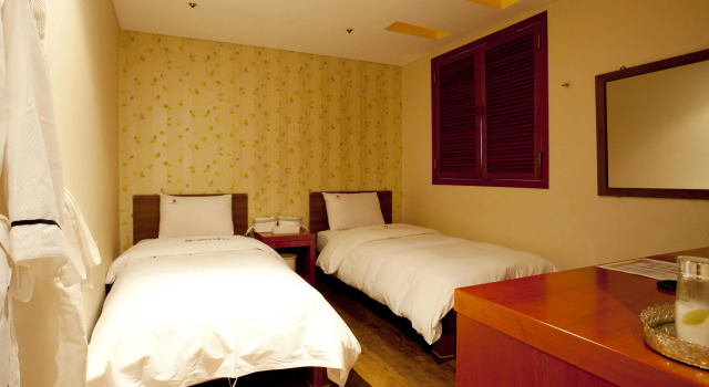 Двухместный номер Standard Benikea Daelim Hotel