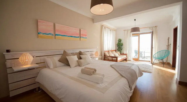Люкс Laneez Ericeira Surf House