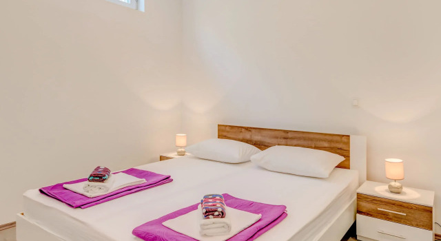 Апартаменты Apartman Maestral 1