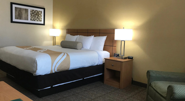 Standardowy dwuosobowy pokój Quality Inn & Suites Springfield