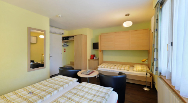 Camera tripla Standard Hotel Derby Interlaken - Action & Relax Hub