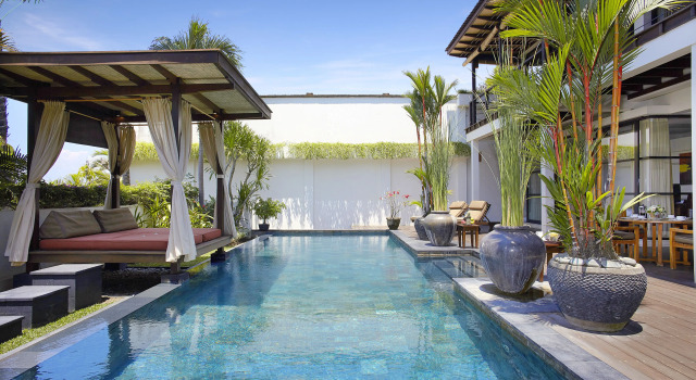 Вилла Luxury с 4 комнатами с частичным видом на море Temple Hill Residence Villa