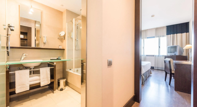 Одноместный номер Standard Hotel Mercader