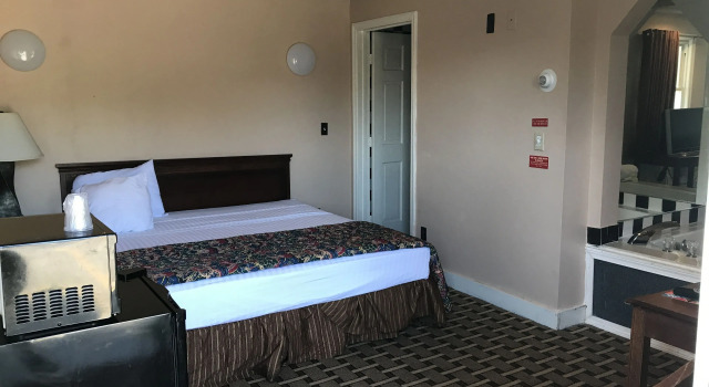 Номер Standard Capri Motel