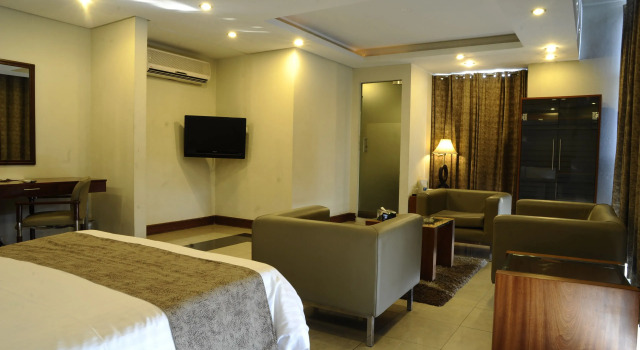 Двухместный номер Deluxe Hotel One Gulberg, Lahore