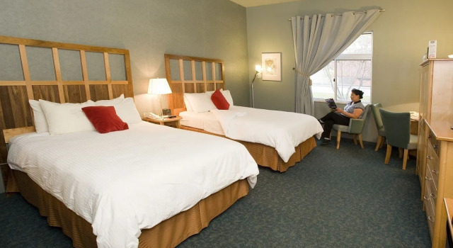 Четырёхместный номер Standard Dimond Center Hotel