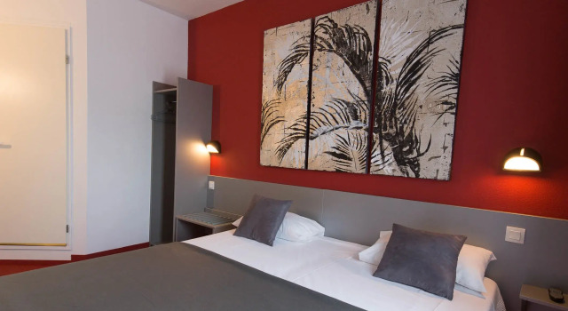 Номер Standard Brit Hotel Marvejols