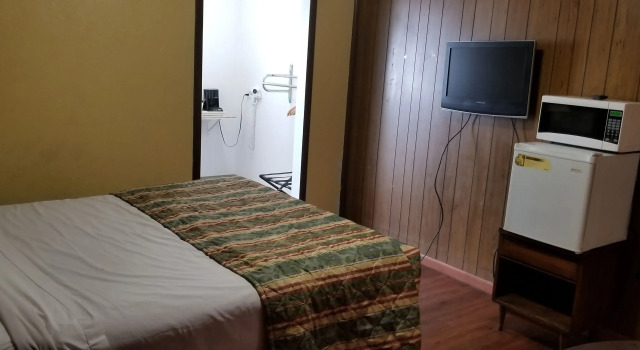 Номер Deluxe Mountain View Inn Yreka CA