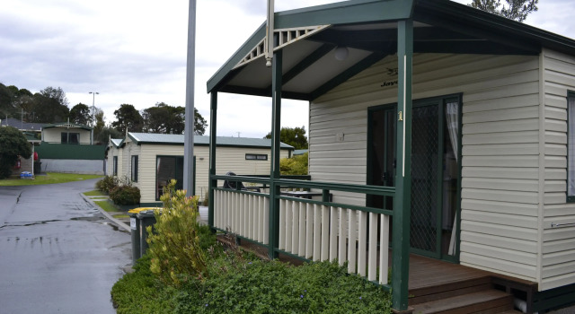 Номер Standard с 2 комнатами с балконом Warrnambool Holiday Village
