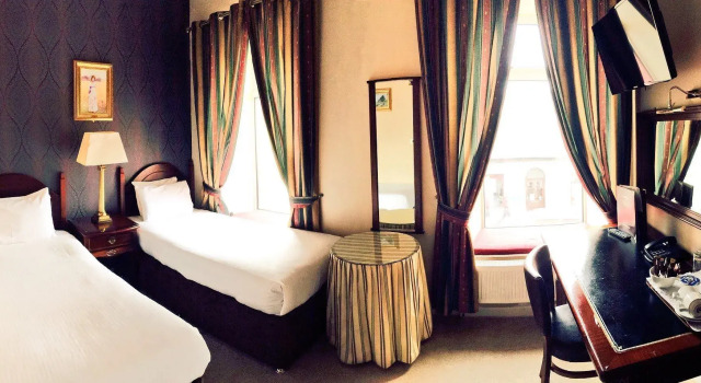 Двухместный номер Standard Atlantic Hotel