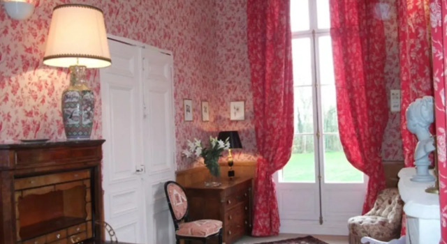 Кровать в общем номере с 6 комнатами Château de Montigny sur lHallue