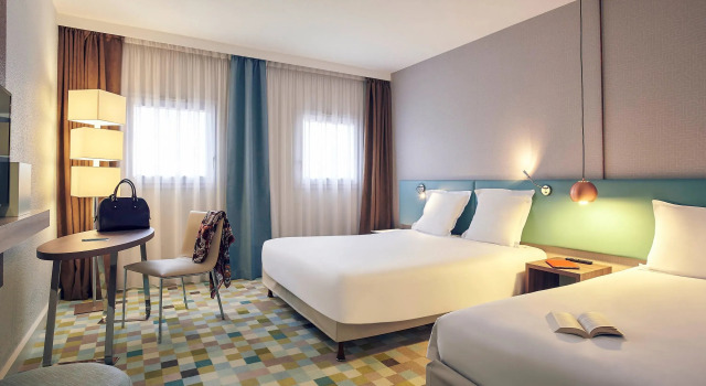 Двухместный семейный номер Standard Hôtel Mercure Marne-la-Vallée Bussy St Georges
