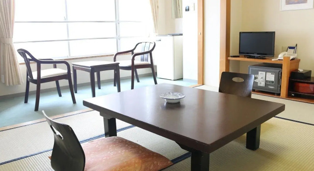 Номер Standard с красивым видом из окна Jozankei Hotel Sankeien