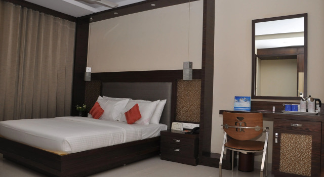 Номер Deluxe Hotel Harsha Residency