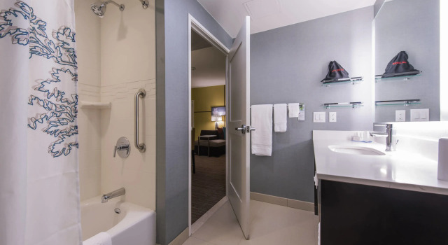 Люкс Residence Inn Nashua