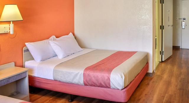 Четырёхместный номер Standard Hampton Inn San Simeon Cambria