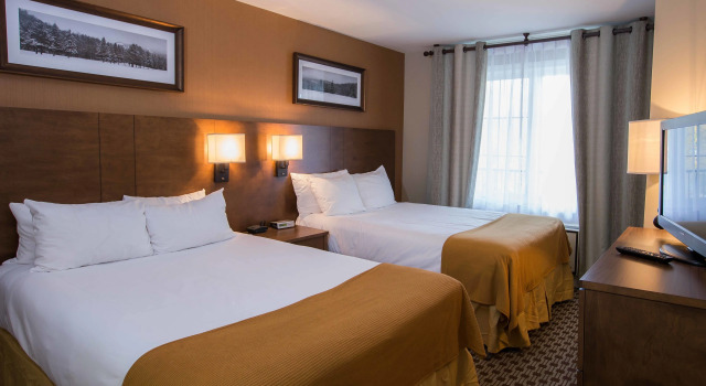 Четырёхместный номер Standard Holiday Inn Express & Suites Tremblant by IHG
