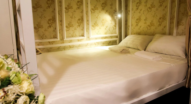 Кровать в общем номере H&H Hostel