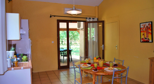Коттедж c 1 комнатой Lagrange Vacances Les Ségalières