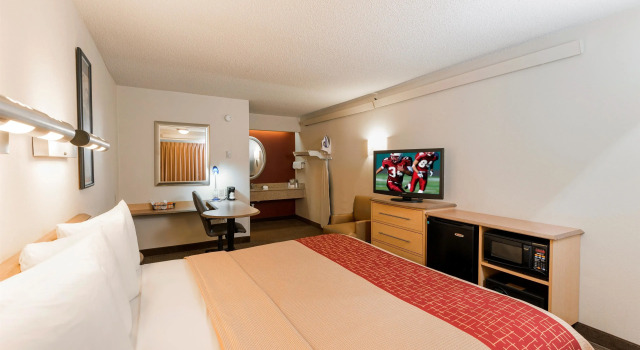Двухместный номер Superior Red Roof Inn Laredo