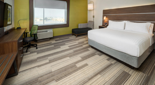 Двухместный люкс Holiday Inn Express & Suites West Edmonton - Mall Area by IHG