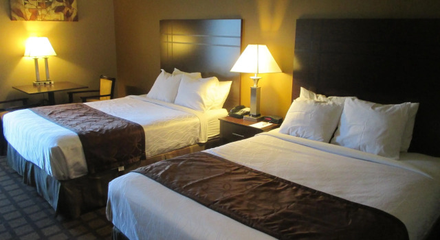 Четырёхместный номер Standard Best Western Plaza Hotel Saugatuck