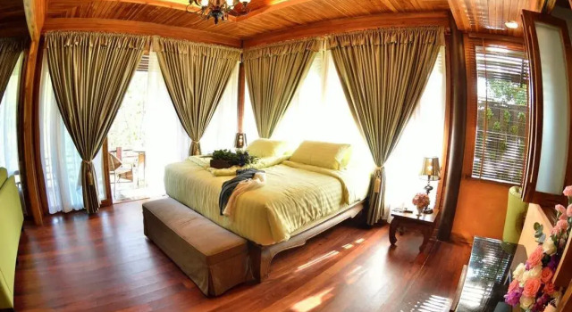 Люкс c 1 комнатой 32 Coffee Hill & Resort
