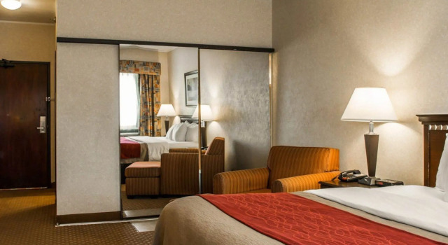 Двухместный номер Standard American Inn & Suites