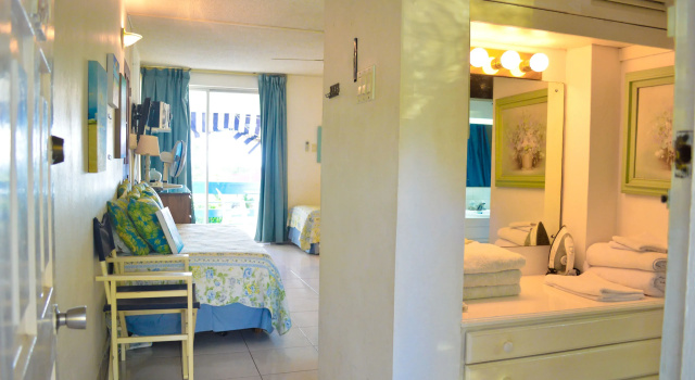Номер Standard Rooms On the Hip Strip - Montego Bay
