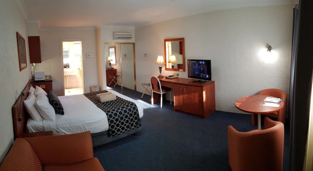 Люкс Executive Amber Court Motor Inn