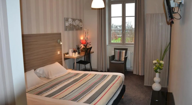 Номер Comfort Brit Hotel Spa Le Connetable