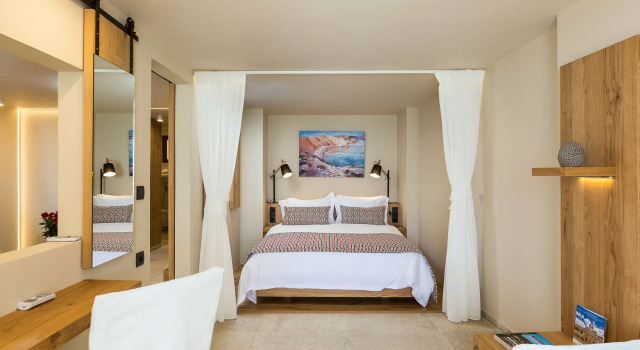 Люкс Ammos Suites