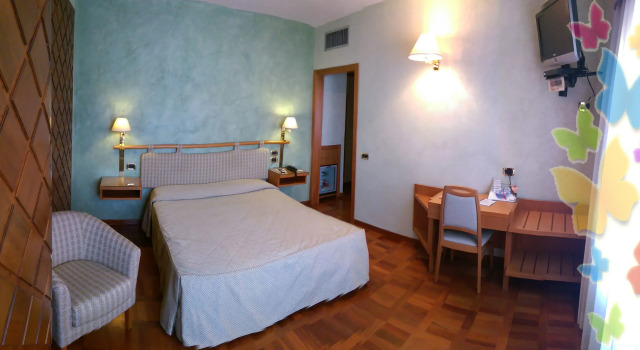 Двухместный номер Standard Hotel Meeting