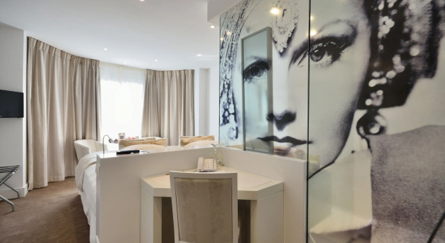 Номер Prestige Hotel Renoir