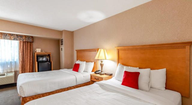 Четырёхместный номер Standard Best Western Rosslyn Iwo Jima