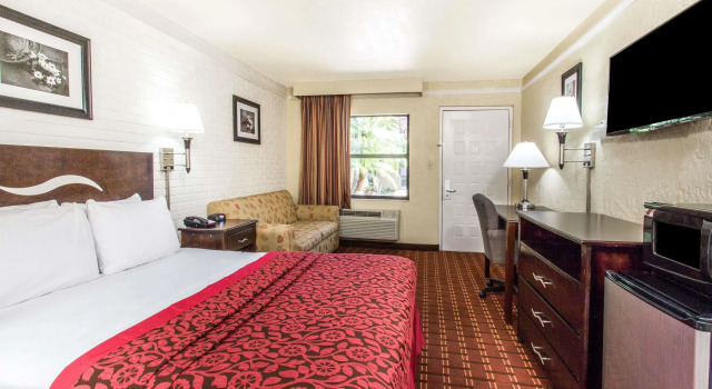 Двухместный номер Standard Quality Inn & Suites Altamonte Springs Orlando-North