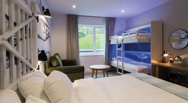 Номер Superior North Lakes Hotel and Spa