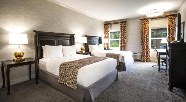 Четырёхместный полулюкс Ayres Hotel Costa Mesa Newport Beach