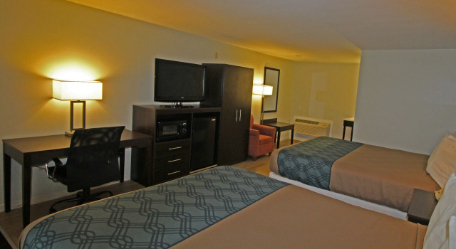 Четырёхместный номер Standard Quality Inn & Suites Lincoln I-93
