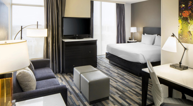 Двухместная студия Hyatt House Charlotte Center City