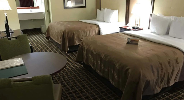 Standard Vierer Zimmer Quality Inn Byron