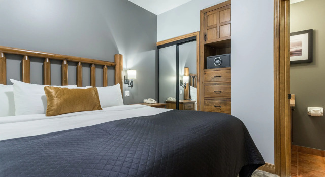 Люкс с видом на горы Le Grand Lodge Mont Tremblant