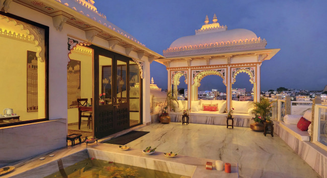 Люкс Hotel Udai Kothi