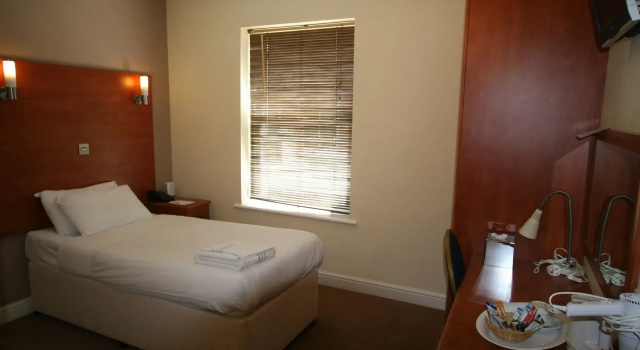 Одноместный номер Standard The Edgbaston Palace Hotel