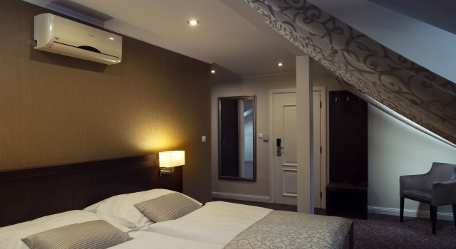 Двухместный номер Deluxe Hotel Ambassador