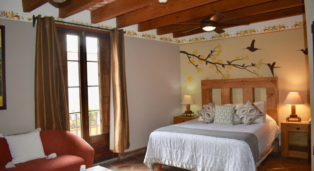 Полулюкс Hotel Ana Catalina and Suites