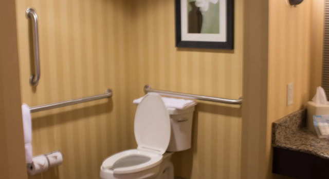 Четырёхместный номер Standard Hilton Garden Inn Pittsburgh/Cranberry