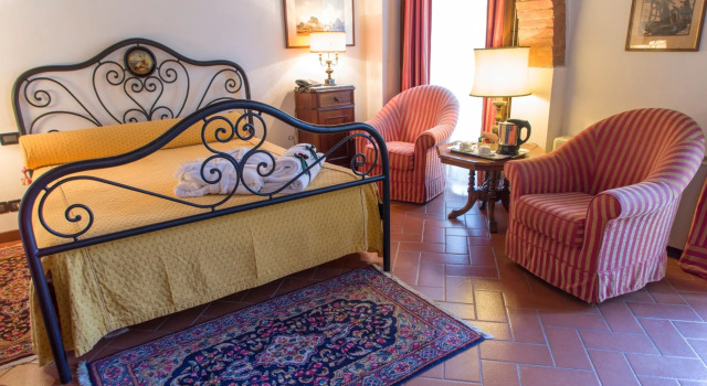 Полулюкс Relais Villa Petrischio