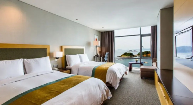 Двухместный семейный номер Standard Hidden Bay Hotel